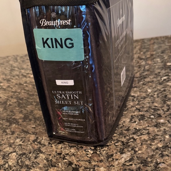 Beautyrest Ultra Smooth Satin Sheet Set - Black NWT - Picture 6 of 6